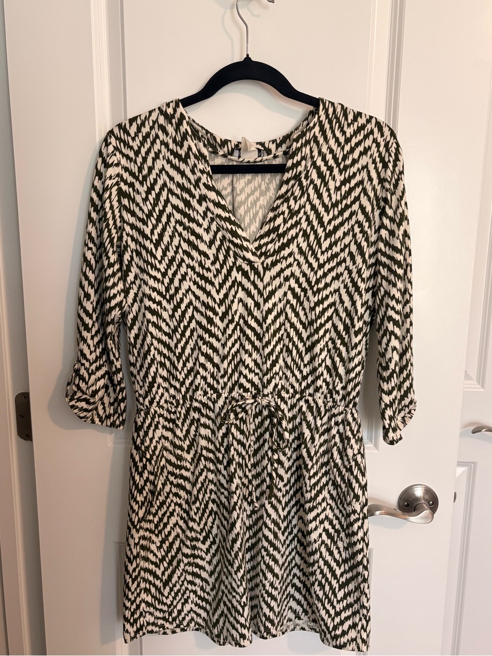 Kokoon Dress size Small